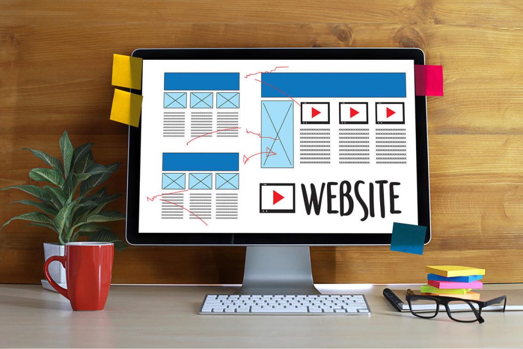 Tim Mayaloka sedang mendesain website klien dengan konsep profesional di Bali Tim web developer Bali dari Mayaloka sedang mengembangkan website bisnis modern Professional Web Design Tim Website Developer Bali sedang mengembangkan website bisnis secara profesional