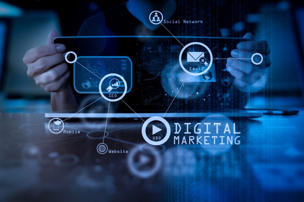 Layanan Solusi Digital Mayaloka untuk pertumbuhan bisnis online.Transformasi Digital Bisnis Modern